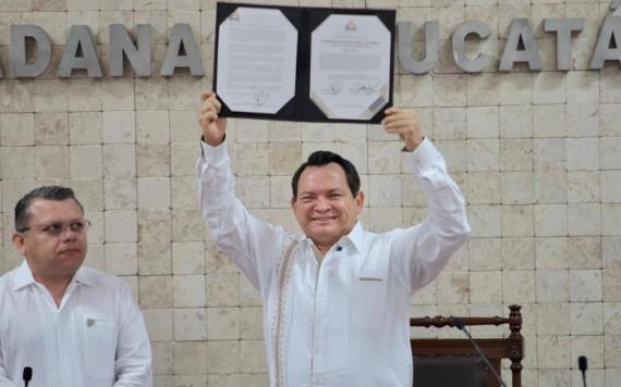 Huacho, es el oficial gobernador electo de Yucatán