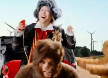 Grupo de rock japonés se disculpa tras comparar a indígenas con simios en un VIDEO musical
