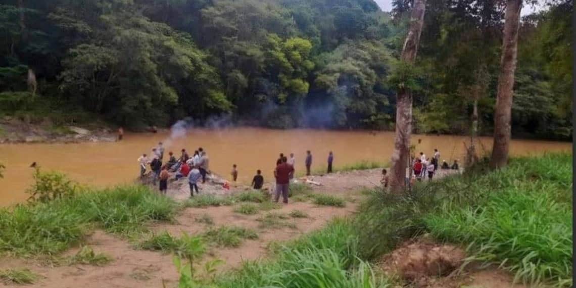 Río de la Sierra Sur arrastra a estudiante que estaba de excursión