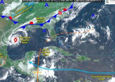 Tras paso de Beryl, formación de onda tropical 8 provocará lluvias intensas con descargas eléctricas en varios estados