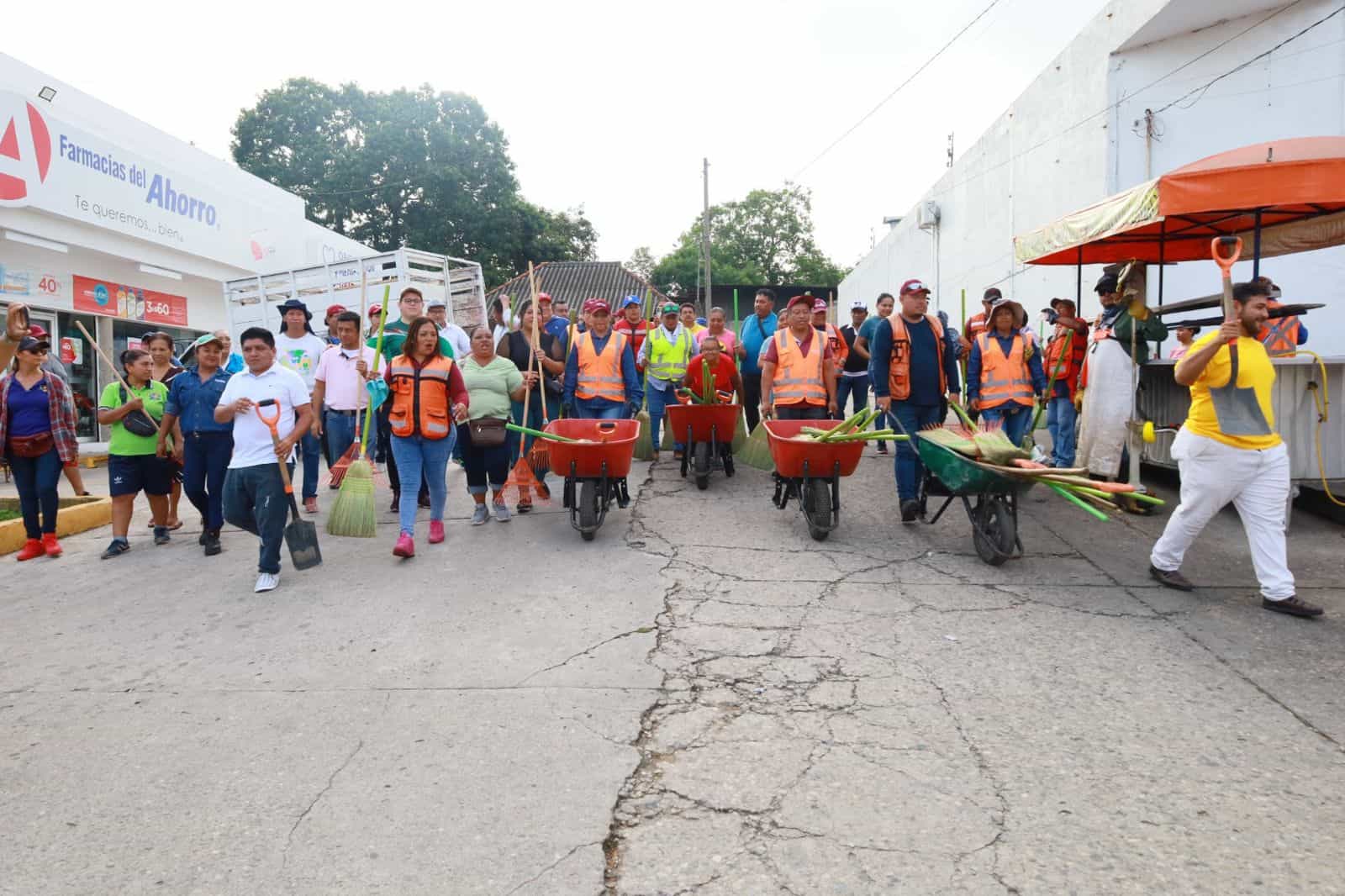 Realizan jornada integral de limpieza en la colonia José Ma. Pino Suárez