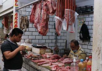 Pega inflación en consumo de carne