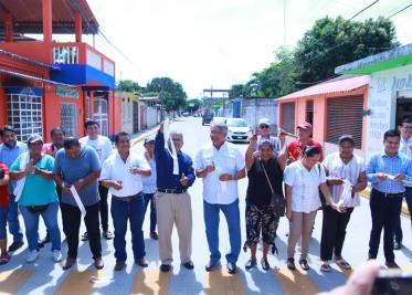 Pobladores hartos bloquearon carretera para clausurar compañía de residuos contaminantes