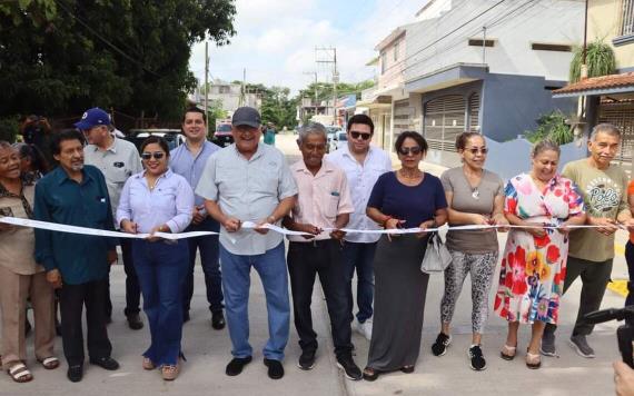 Inauguración de la Obra de Construcción con Concreto Hidráulico en la Calle Lucía Ovando, Colonia Solidaridad, Comalcalco