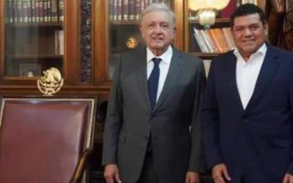 Recibe el presidente López Obrador a  Javier May, compañero de ruta