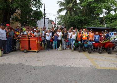 Llega a la colonia Guayabal el Programa Integral de Limpieza