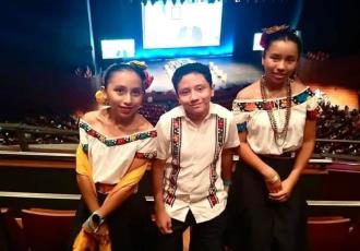 Jóvenes cunduacanenses destacan en la olimpiada de Matemáticas en Singapur