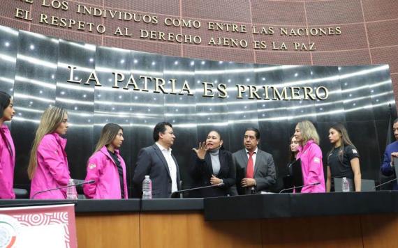 El Senado de la República entregó un reconocimiento al equipo de gimnasia rítmica antes de que viajen a los Juegos Olímpicos de París 2024