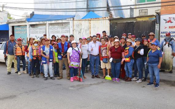 Liberan de basura y maleza calles del Fracc. Buena Vista en Jornada Integral de Limpieza