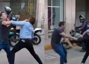 ¡Al estilo Street Fighter! Hombres protagonizan épica pelea en calles de Morelia y video se viraliza