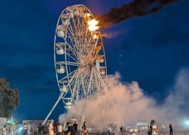 Noria se incendia en un festival de música en Alemania