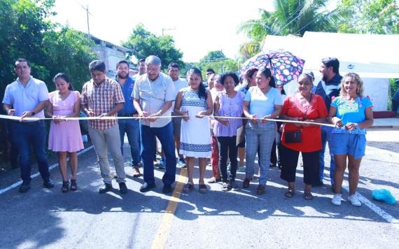 Gobierno de Comalcalco inaugura importante obra de rehabilitación de pavimento en ejido El Ángel