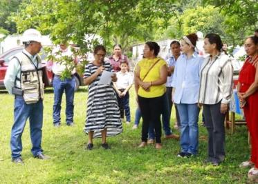 Participan vecinos de la colonia Lindavista en Jornada de Limpieza