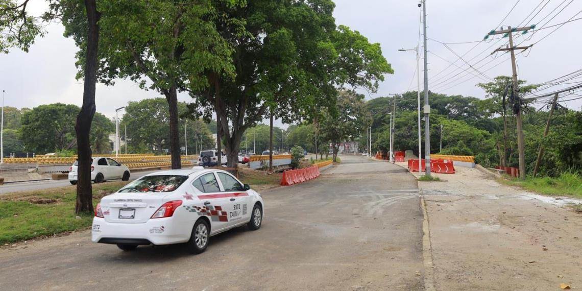 Concluye colocación de ataguías en puentes de Ruíz Cortines; se normaliza la circulación 