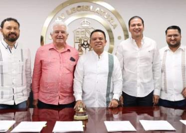 Javier May entregó al Congreso del Estado seis iniciativas para convertir a la Quinta Grijalva en un espacio para la cultura y las artes