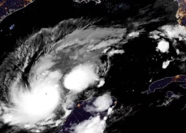 Huracán Milton pierde intensidad, pero amenaza con crecer y afectar áreas más amplias; llegará a Florida como tormenta destructiva