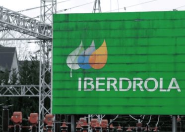 Otorgan reconocimiento a la Secretaría de Hacienda por compra de las 13 plantas eléctricas a Iberdrola