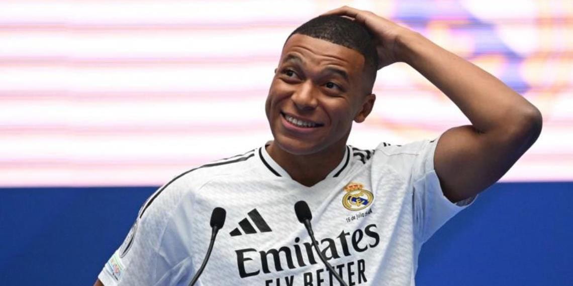 Kylian Mbappé es elegido como el mejor jugador de septiembre del Real Madrid
