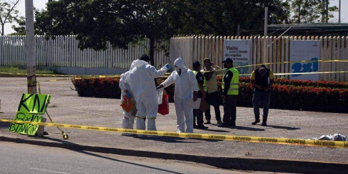 Motociclista choca, a toda velocidad, contra casa en Villahermosa