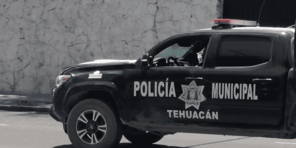 Mujer encuentra celular en Puebla, busca devolverlo y la acusan de secuestro