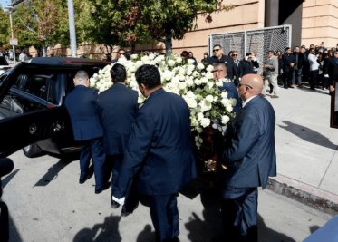 Así fue el funeral de Fernando Valenzuela en Los Ángeles, el último adiós al Toro