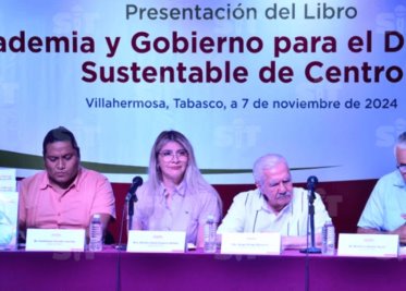 Presentan libro Academia y Gobierno para el Desarrollo Sustentable de Centro